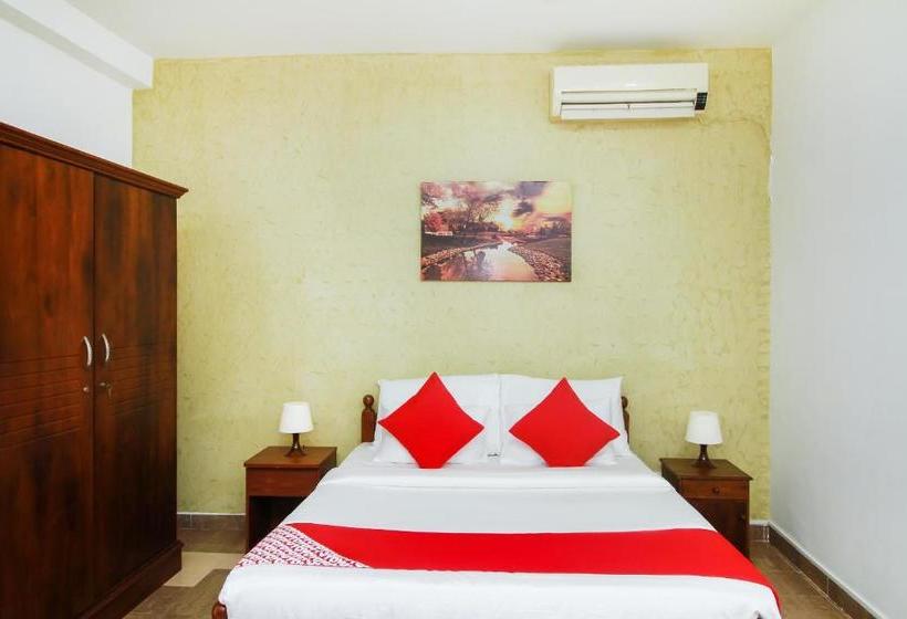 Hotel Maple Tree Residencies