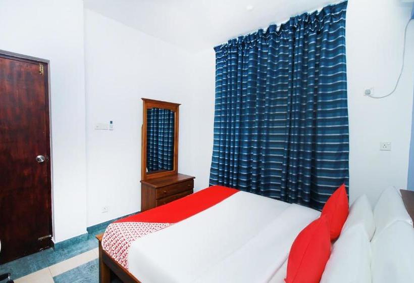 Hotel Maple Tree Residencies