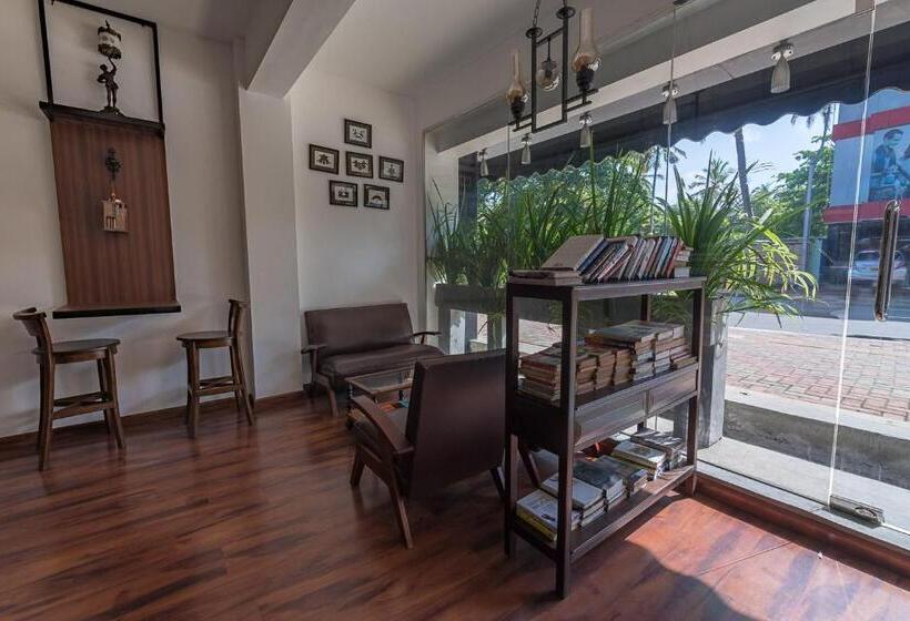 Pearl Royal Hotel, Colombo