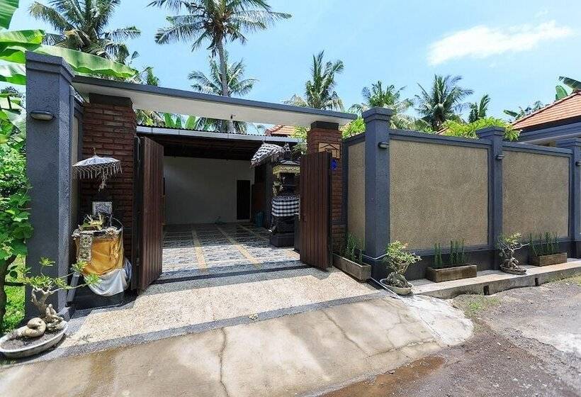 Villa Twin Lovina