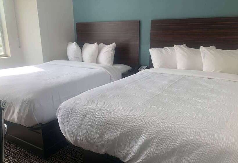 Hotel Baymont By Wyndham Boardman