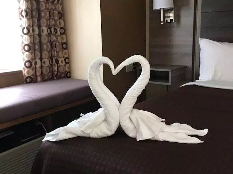 호텔 Guest Inn Pigeon Forge