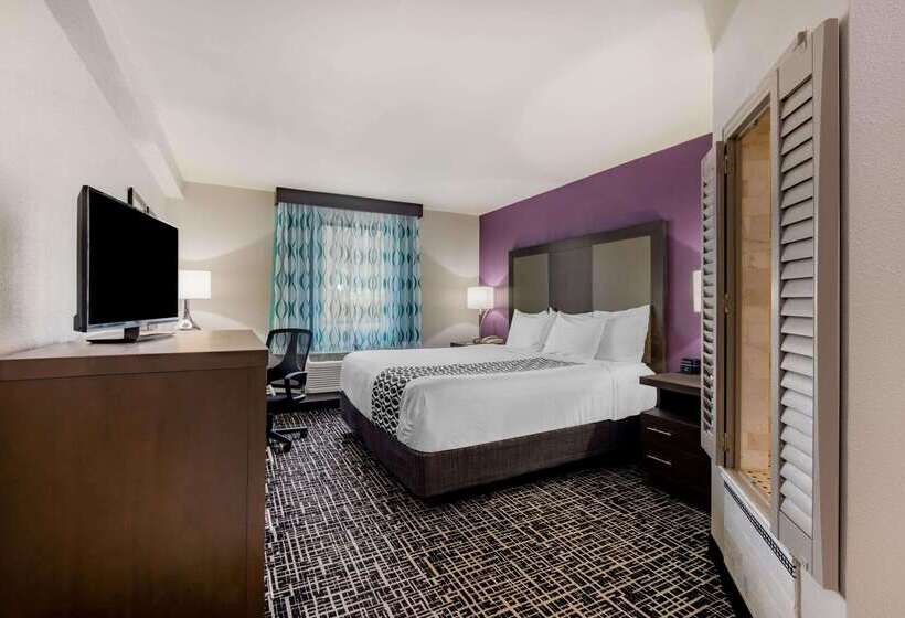 فندق La Quinta Inn By Wyndham West Long Branch