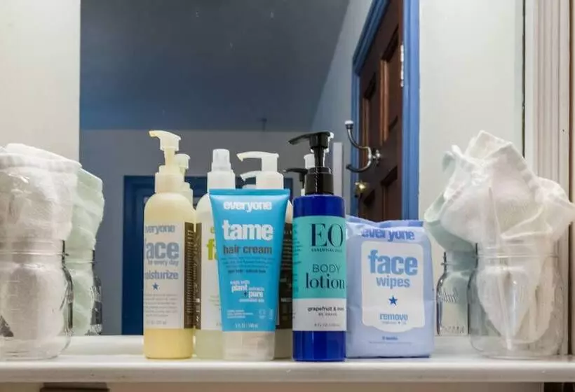 酒店 Madison Street Inn B&b