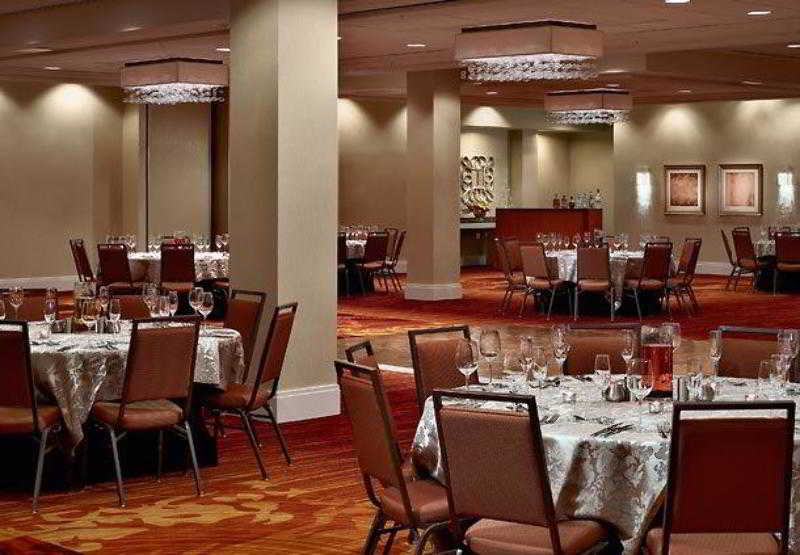 فندق Marriott Louisville East