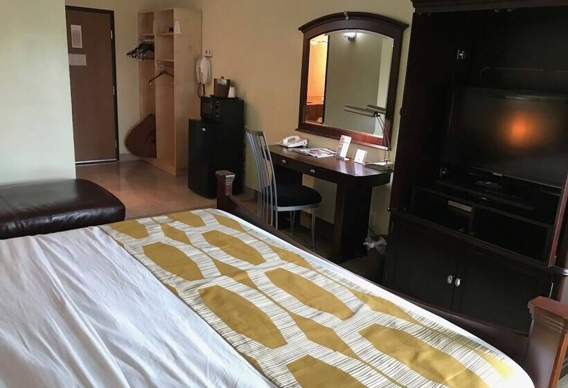 בית מלון כפרי Marvin S Garden Inn