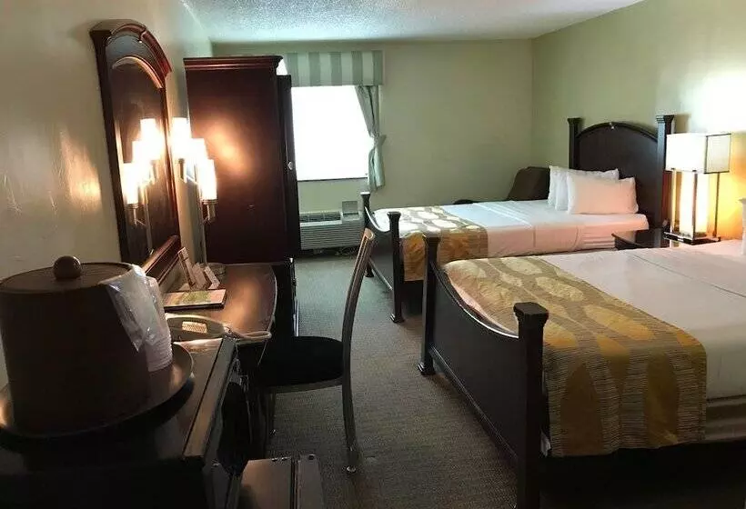 فندق Marvin S Garden Inn