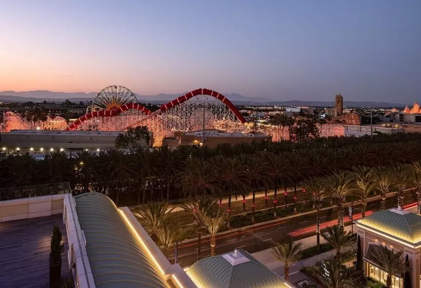 هتل The Westin Anaheim Resort