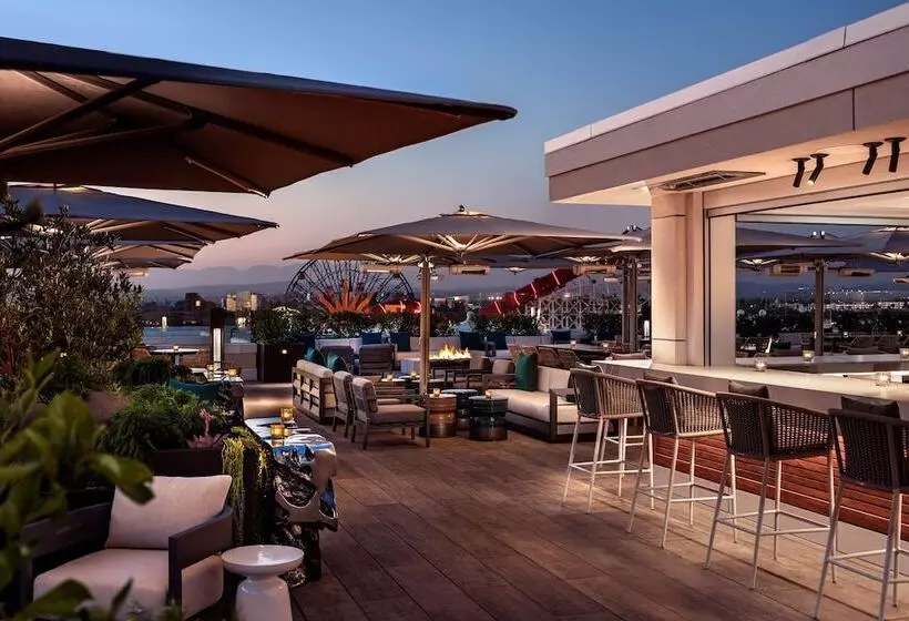 هتل The Westin Anaheim Resort