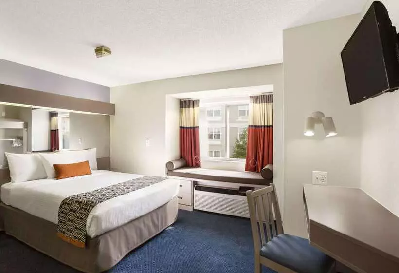 Microtel Inn By Wyndham Louisville East