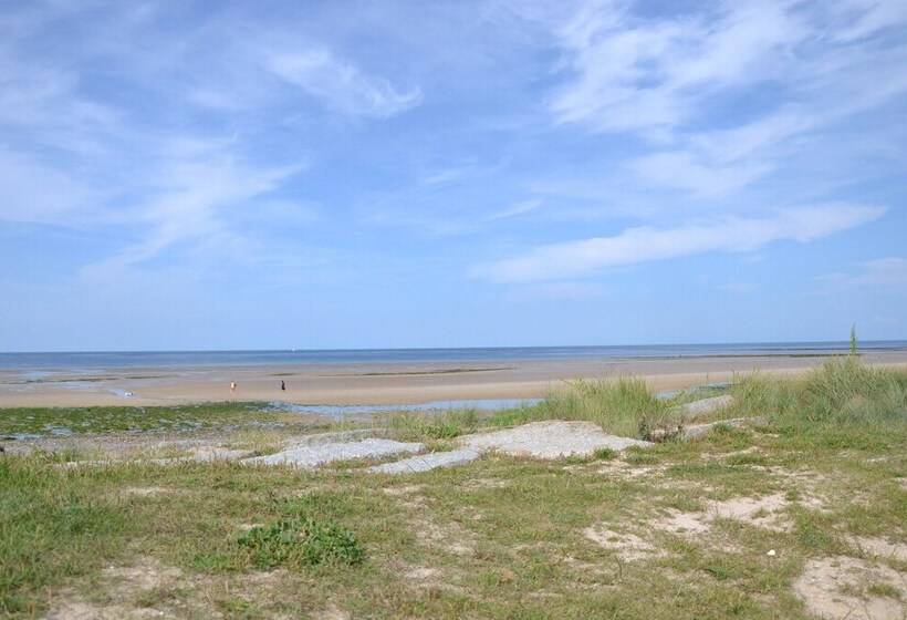 צימר Suite Souplex Château Côte De Nacre