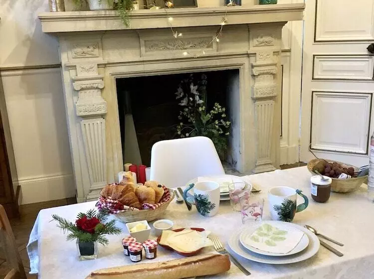 ベッドアンドブレックファースト Suite Souplex Château Côte De Nacre