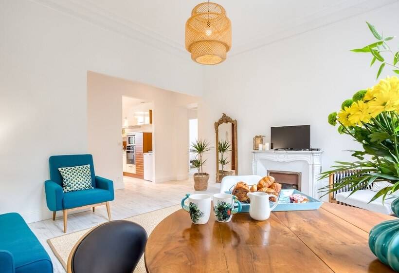 צימר Suite Souplex Château Côte De Nacre