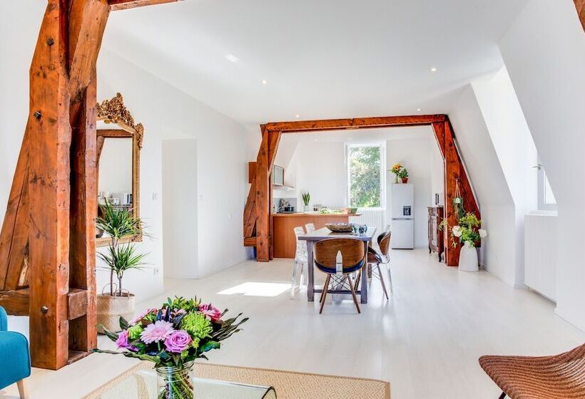 צימר Suite Souplex Château Côte De Nacre