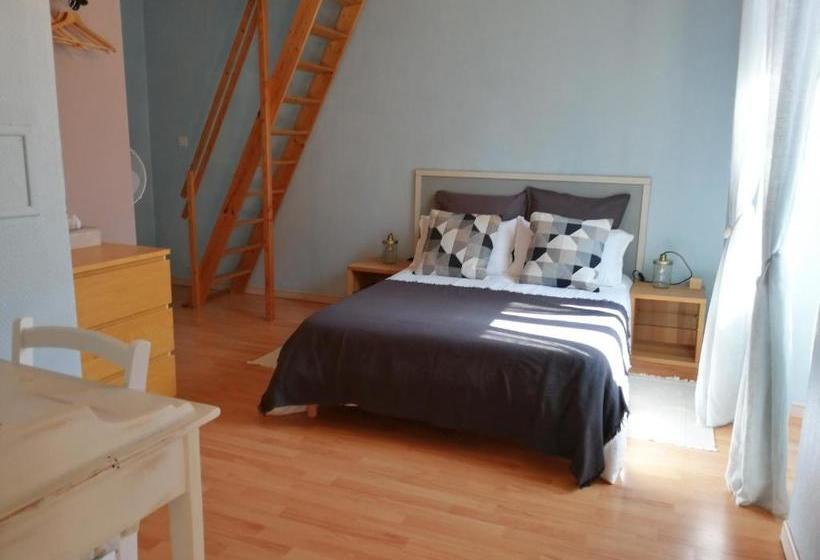 ベッドアンドブレックファースト Le Mas De Carrié