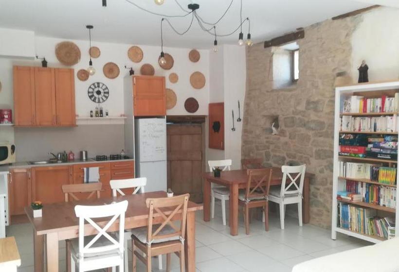 ベッドアンドブレックファースト Le Mas De Carrié