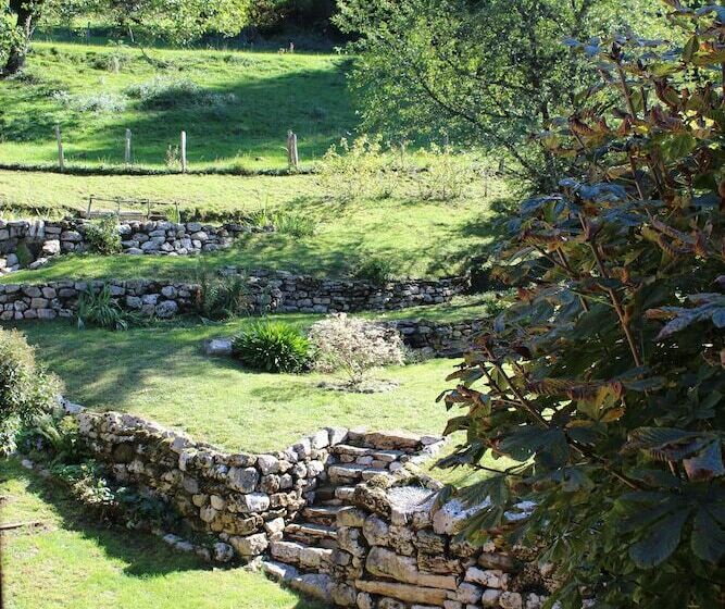 مبيت وإفطار Les Pipistrelles