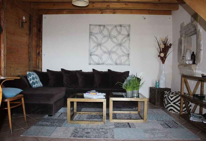 مبيت وإفطار Les Pipistrelles