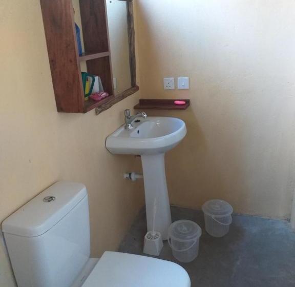 تختخواب و صبحانه Mangrove View