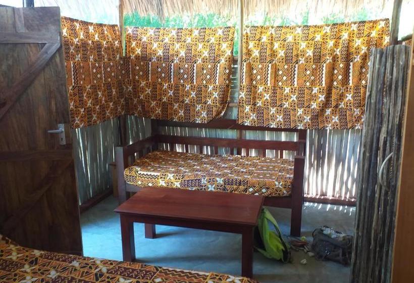 تختخواب و صبحانه Mangrove View