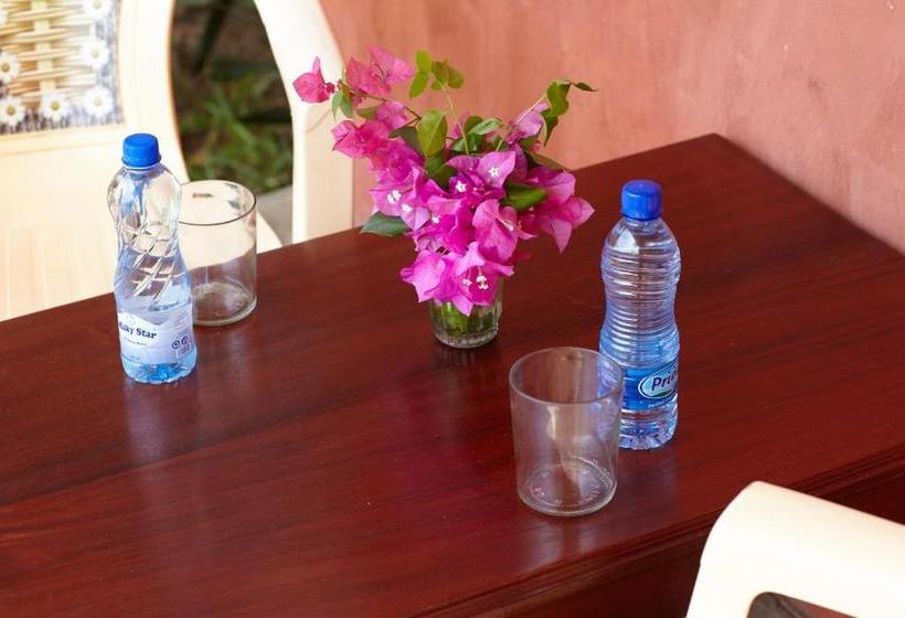 تختخواب و صبحانه Mangrove View