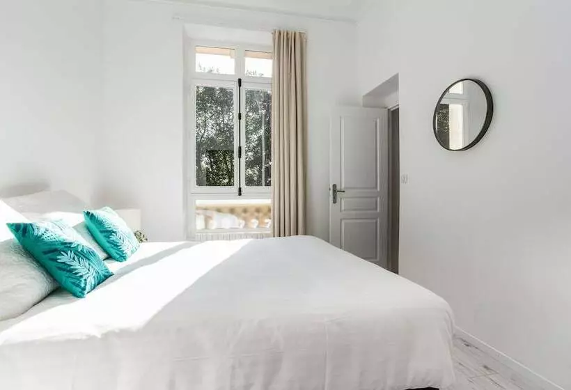 ベッドアンドブレックファースト Suite Souplex Château Côte De Nacre