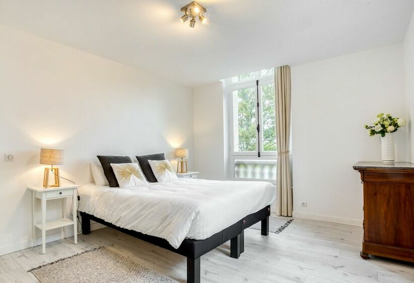 צימר Suite Souplex Château Côte De Nacre