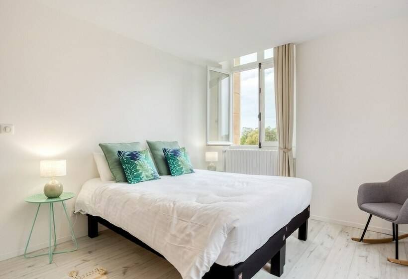 צימר Suite Souplex Château Côte De Nacre