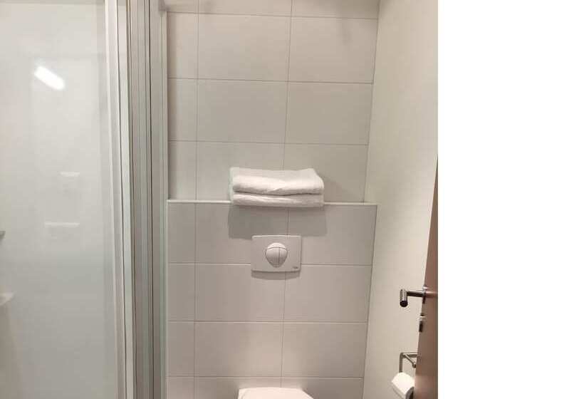 هتل North Star Apartments In Rif   Hostel