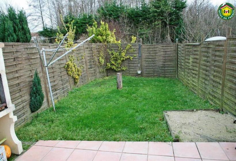 Maison Charmante Proche De Longvilliers Avec Jardin