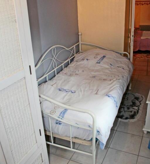 Maison Charmante Proche De Longvilliers Avec Jardin