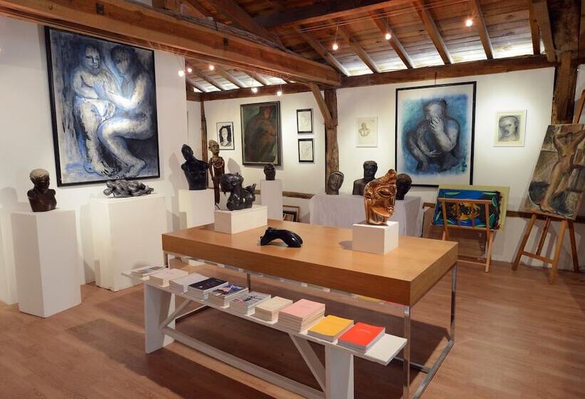 بنسيون L'atelier Du Grison