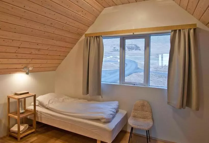 Pension Skyrhusid Hi Hostel