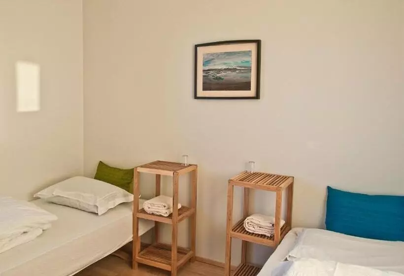 Pension Skyrhusid Hi Hostel