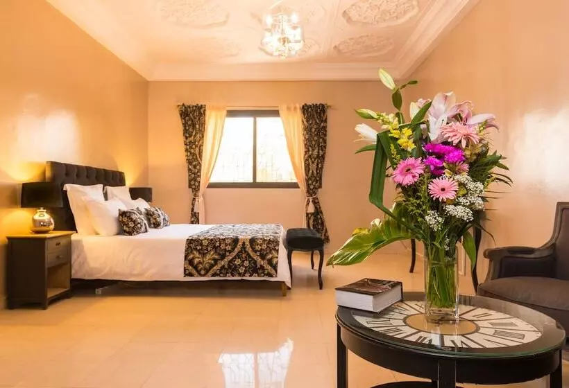 پانسیون Villa Renaissance