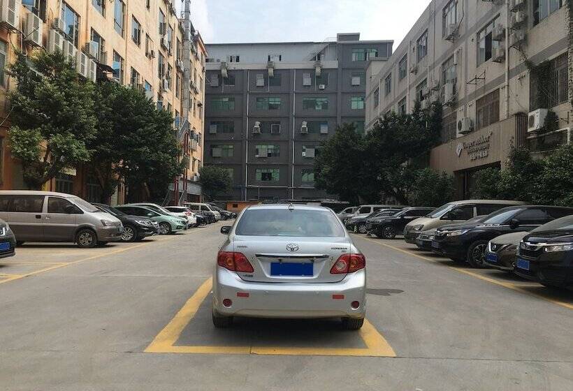 هتل Guangzhou Helong