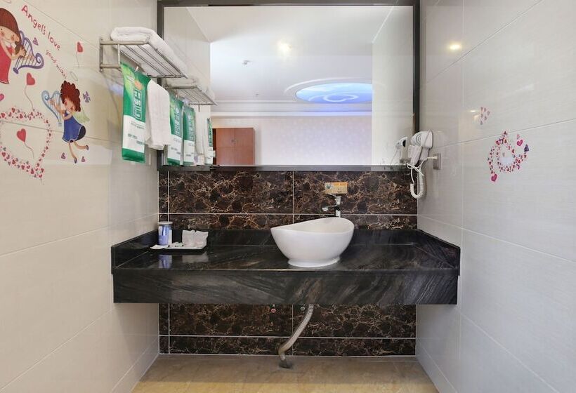 هتل Guangzhou Helong