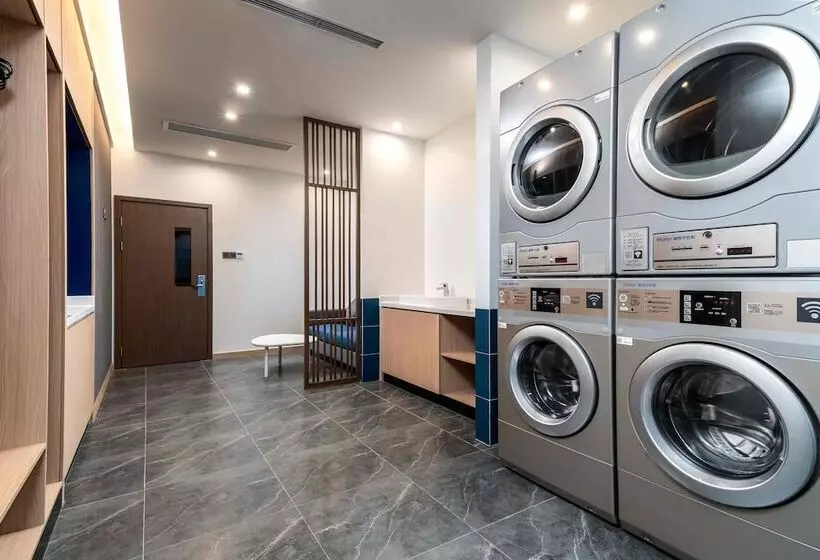 ホテル Holiday Inn Express Nanjing Lishui