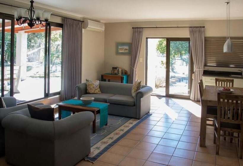 فندق ريفى Groeneweide