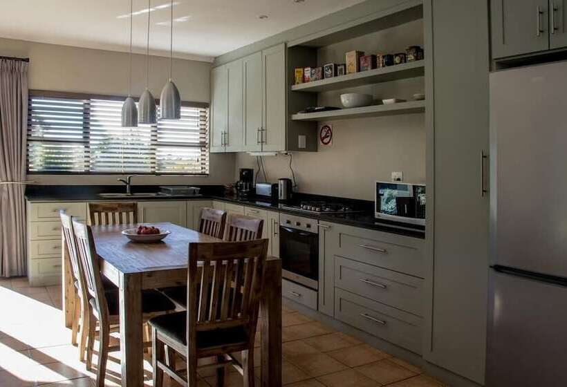 فندق ريفى Groeneweide