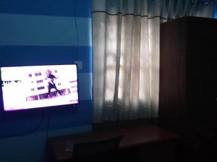 بنسيون Dukusguest