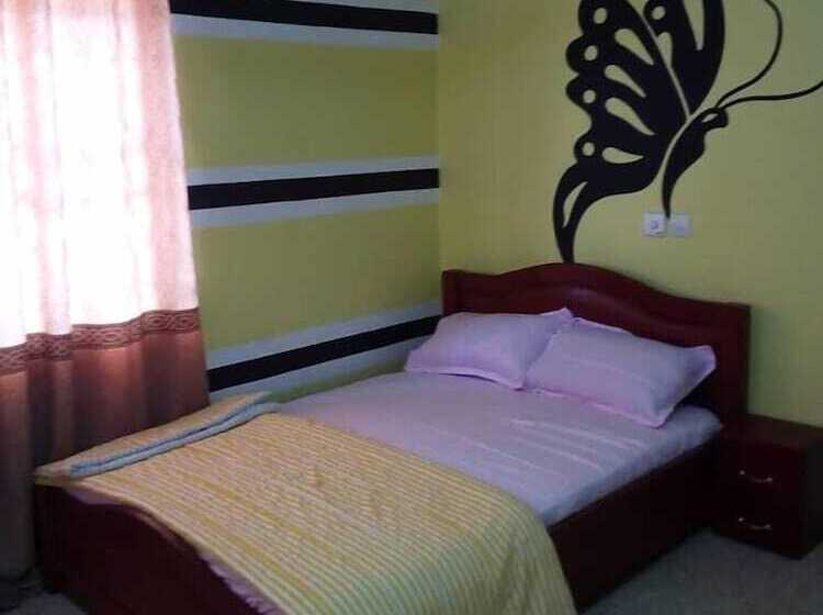 بنسيون Dukusguest