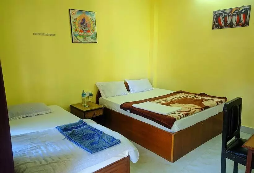 پانسیون Lumbini Garden Lodge