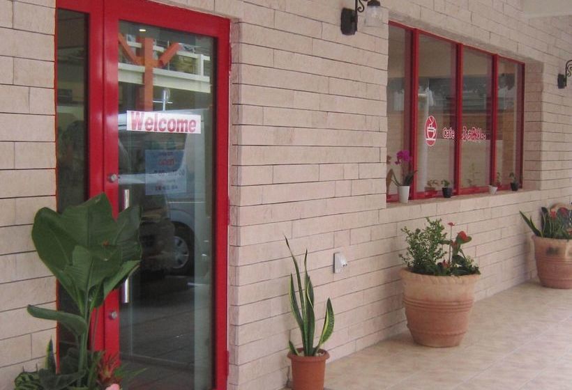 펜션 Okinawanoyado Familyinn