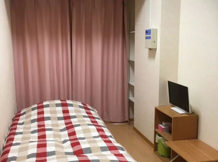 پانسیون Okinawanoyado Familyinn