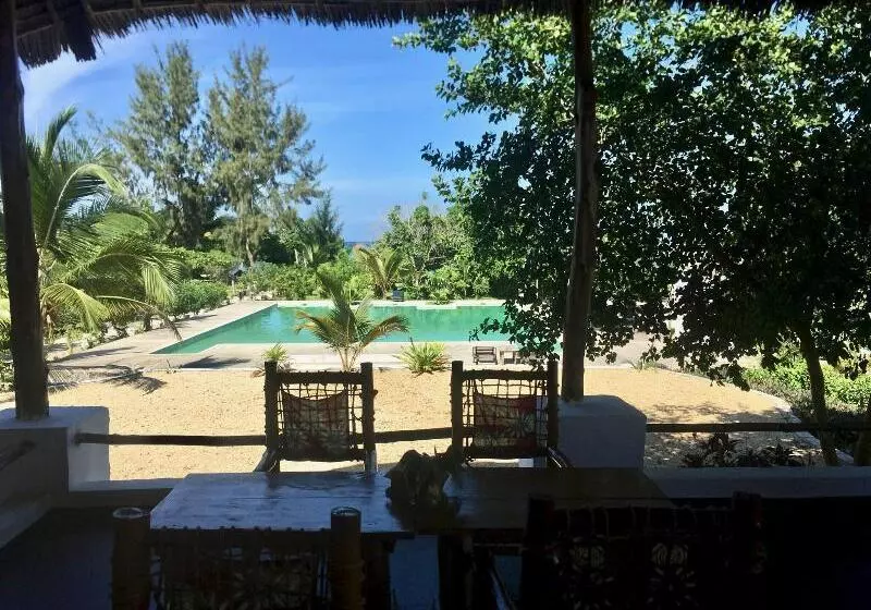 پانسیون Pemba Paradise