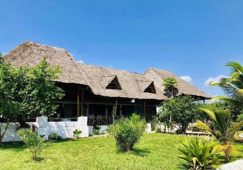 پانسیون Pemba Paradise