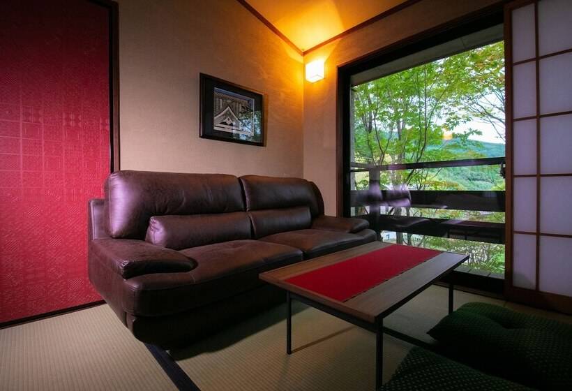 ریوکان Innterhill Tsubasa Yufuin