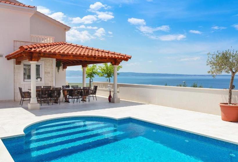 Villa The White Villa