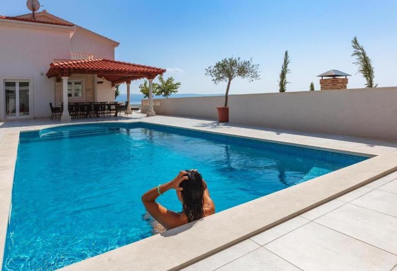 Villa The White Villa